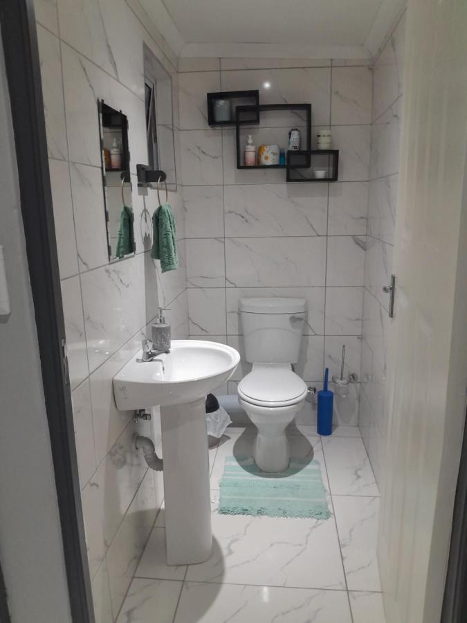 Magnolia Cottage - 2