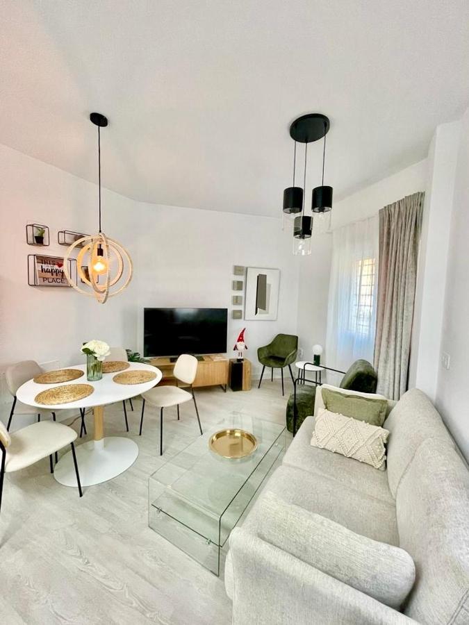 Historical centre! private TERRACE & GYM-near public parking