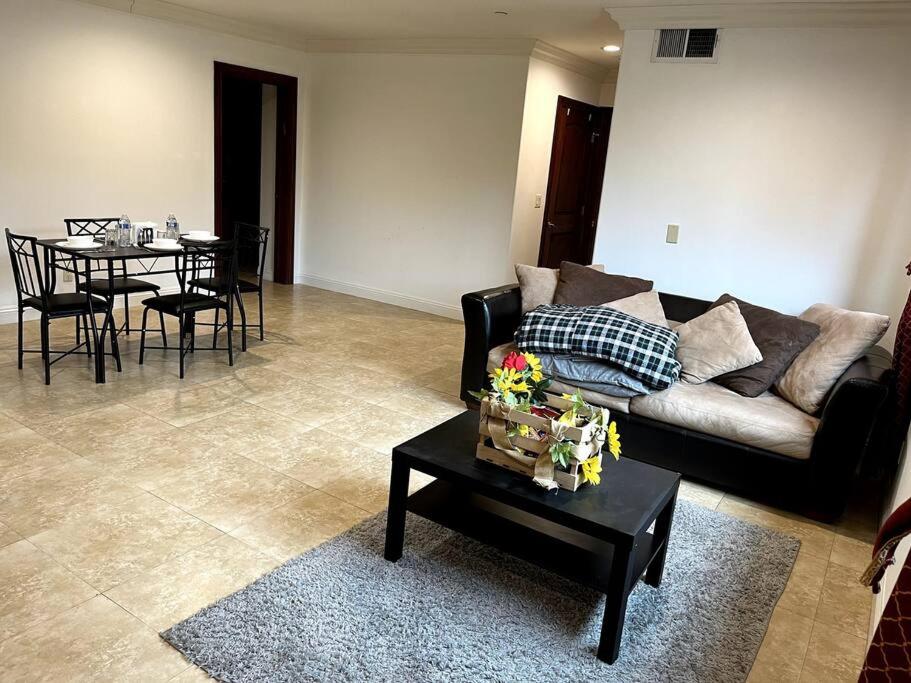 Holiday at Halliday - 4