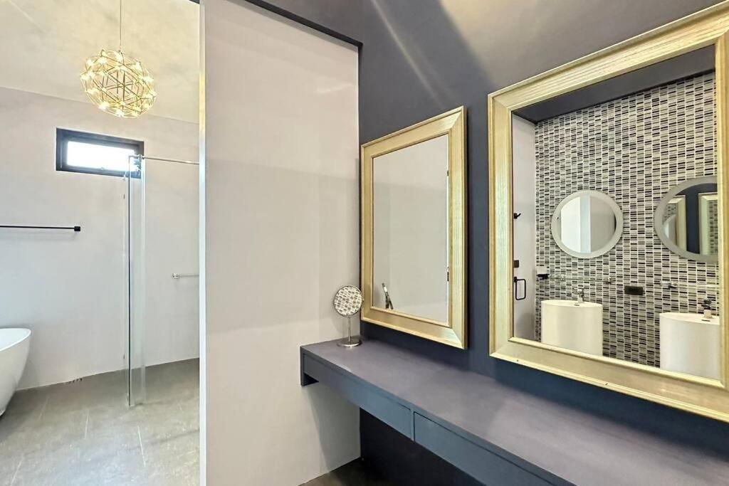 Villa Chuly in Bangtao, Phuket - 3