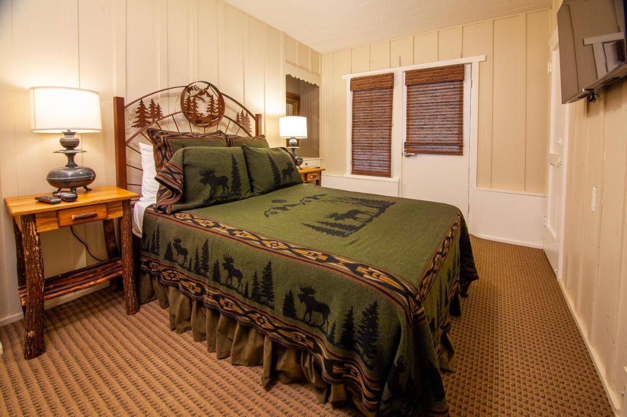 Tahquitz Pines Retreat — photo 22