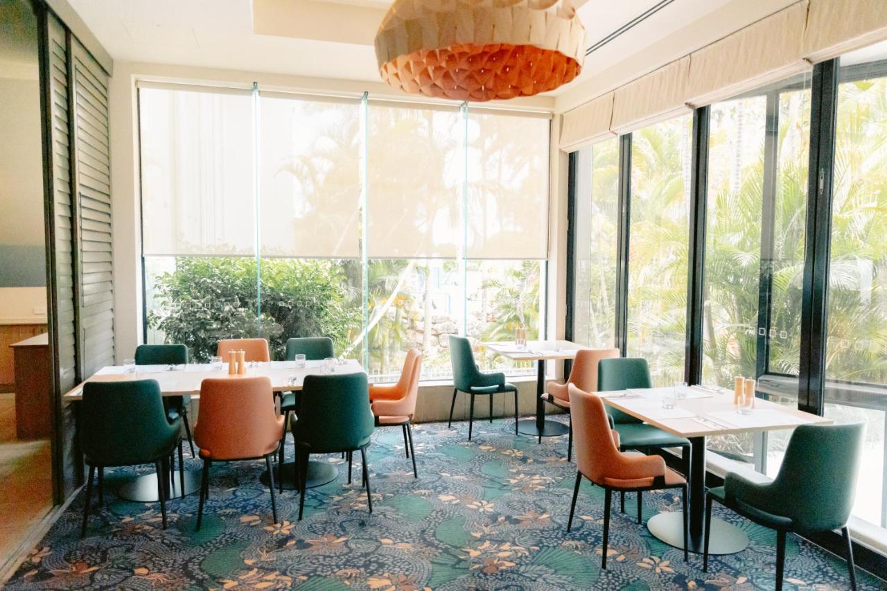 Mercure Gold Coast Resort photo