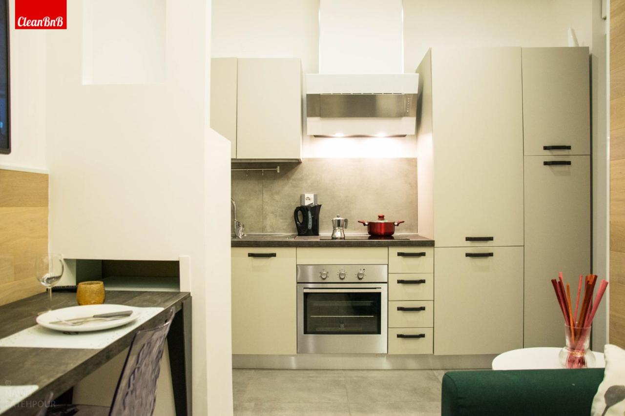 GuestHost - Largo Leopardi Modern Apartment - 4