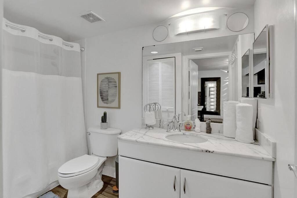 Superb Private unit Perfectly Located In Brickell - 5