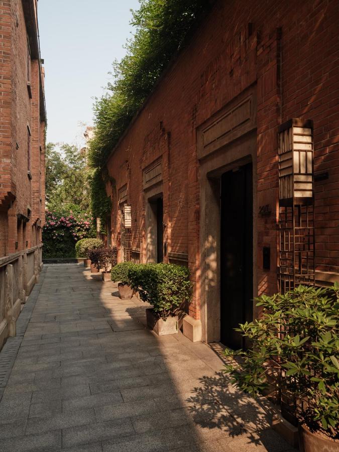 Capella Shanghai, Jian Ye Li photo