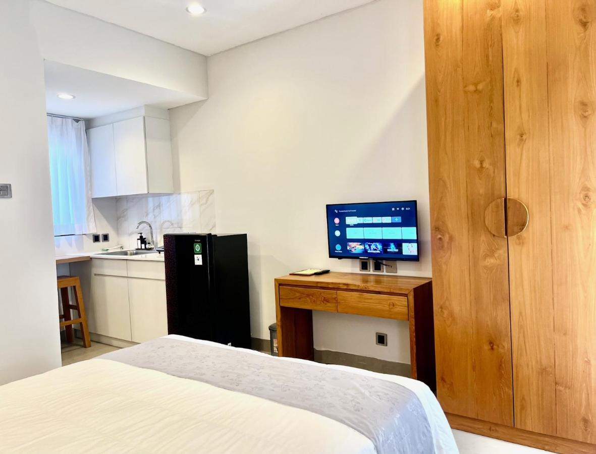 Charlie Guest House - 4