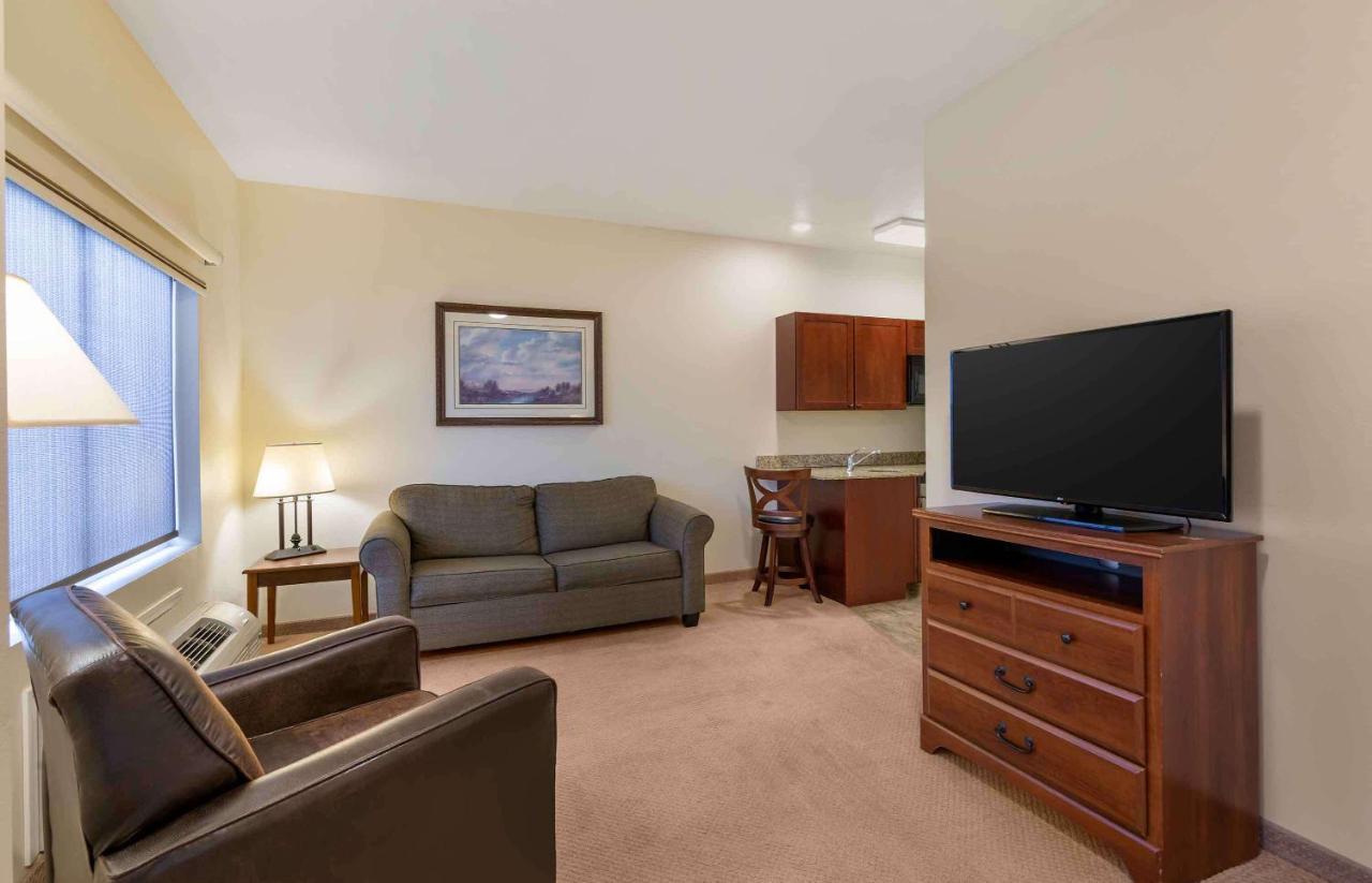 Noble Inn — photo 24
