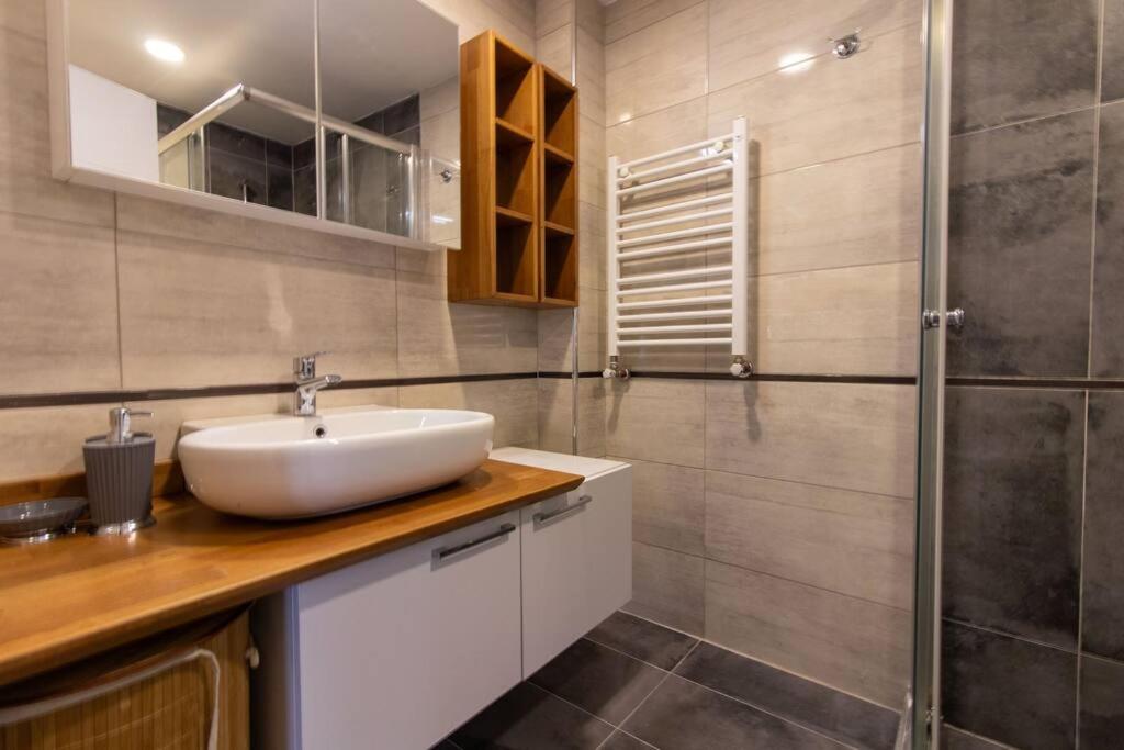 Bright Loft with 3 bedrooms and terrace in Galata - 3