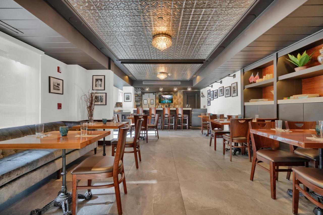 Treetop Retreat! Cozy 2 Bedroom In Heart Of Grove - 5