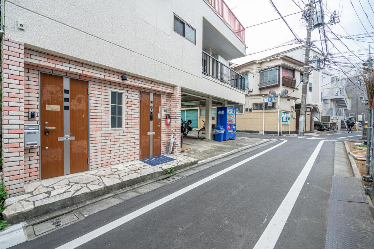 Ikebukuro East Exit Queen Bed Room - 5