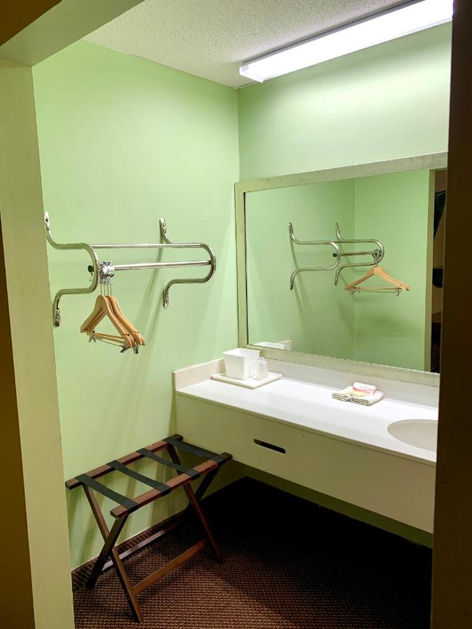 Executive inn — photo 23