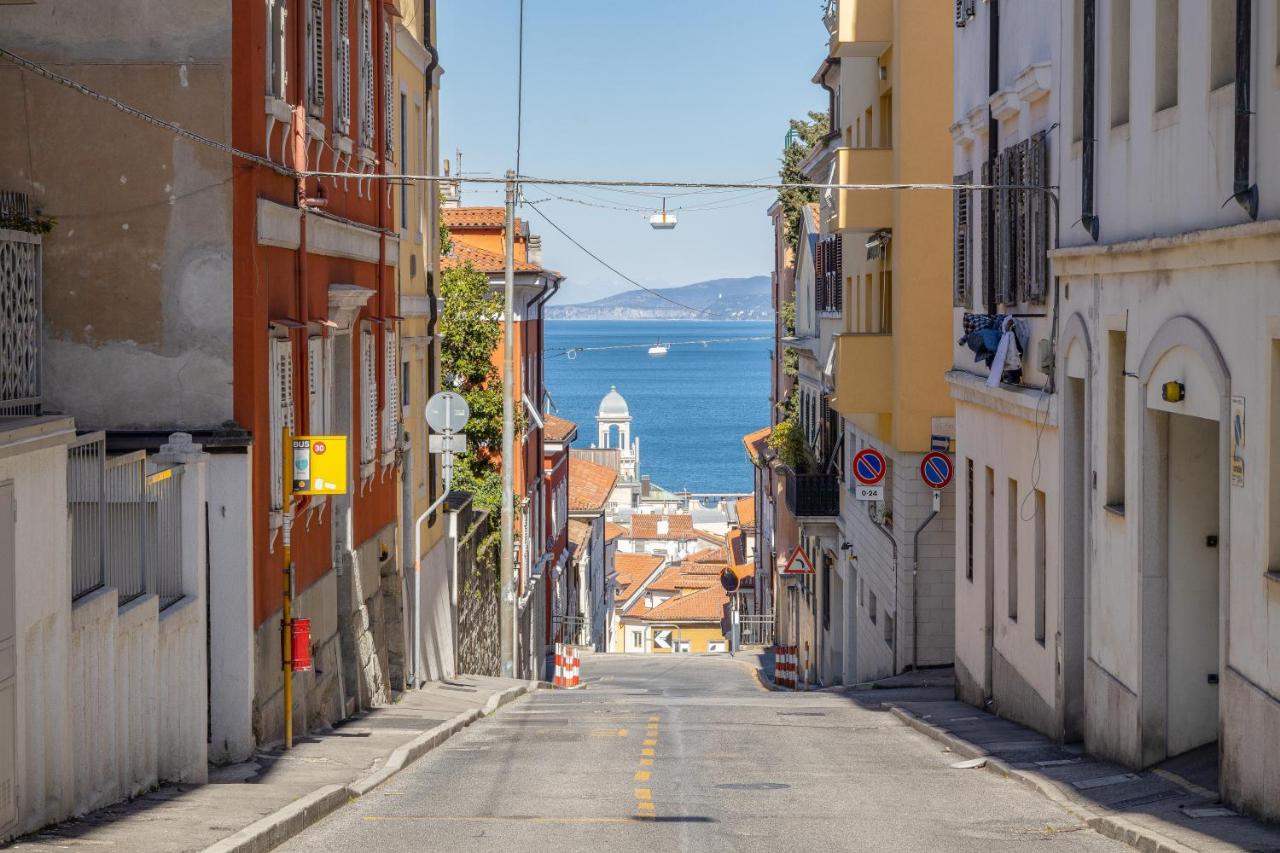 Zola, charme e vista nel cuore di Trieste - 2