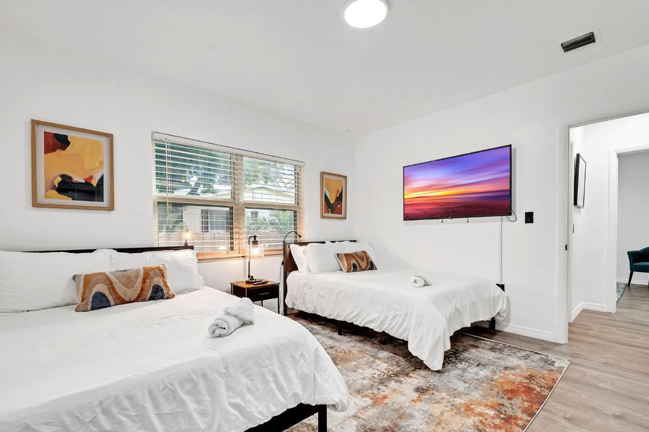 Casa Linda Gated 3 bed 2 bath by the River 1810 - 4