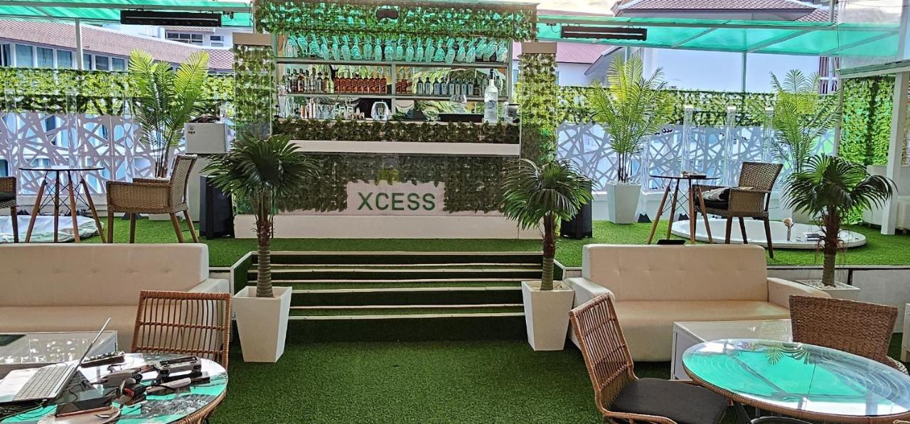 XCESS RESIDENCE