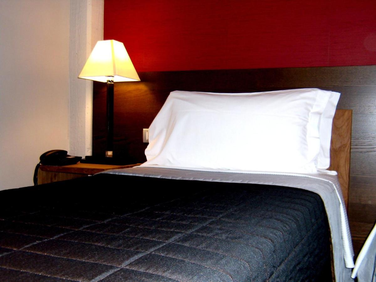Admiral Park Hotel photo