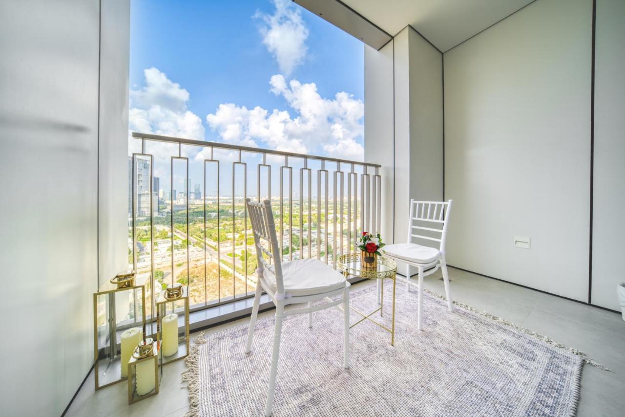 Dubai Elegance: 1BR with DIFC & Zabeel Views - 5