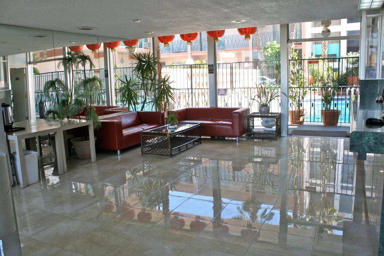 Royal Century Hotel — photo 10