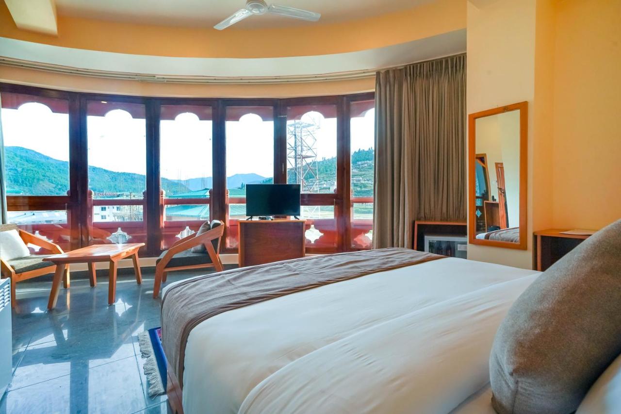 Hotel Gakyidiana photo