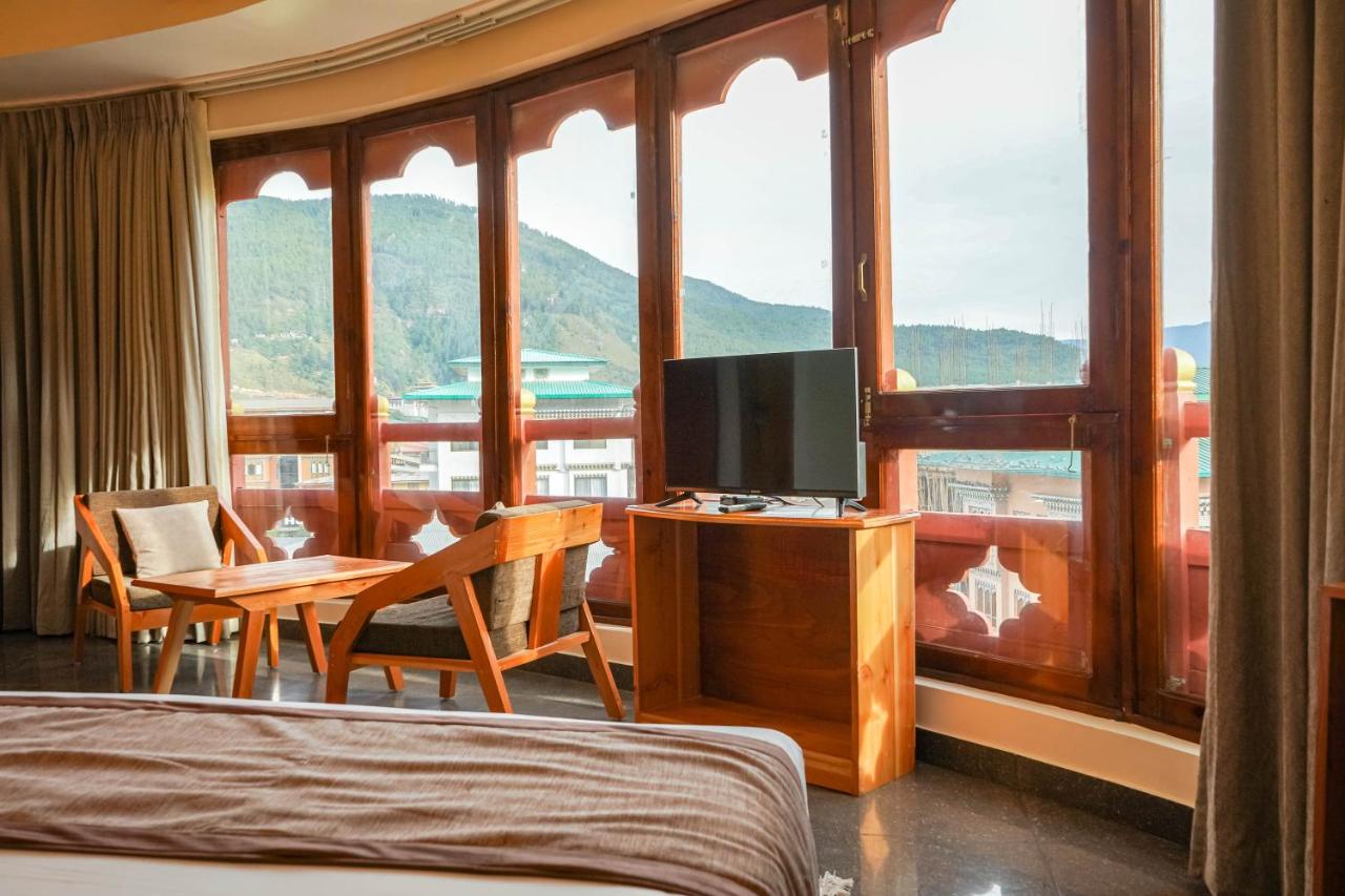 Hotel Gakyidiana photo