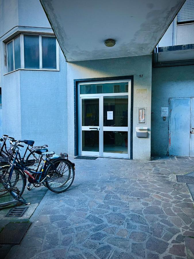 Blue Deluxe Venice - 5