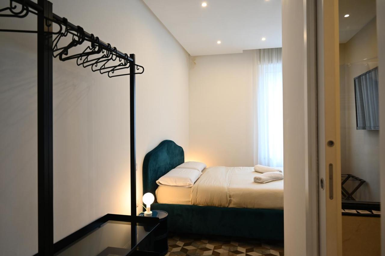 QHouse - 2