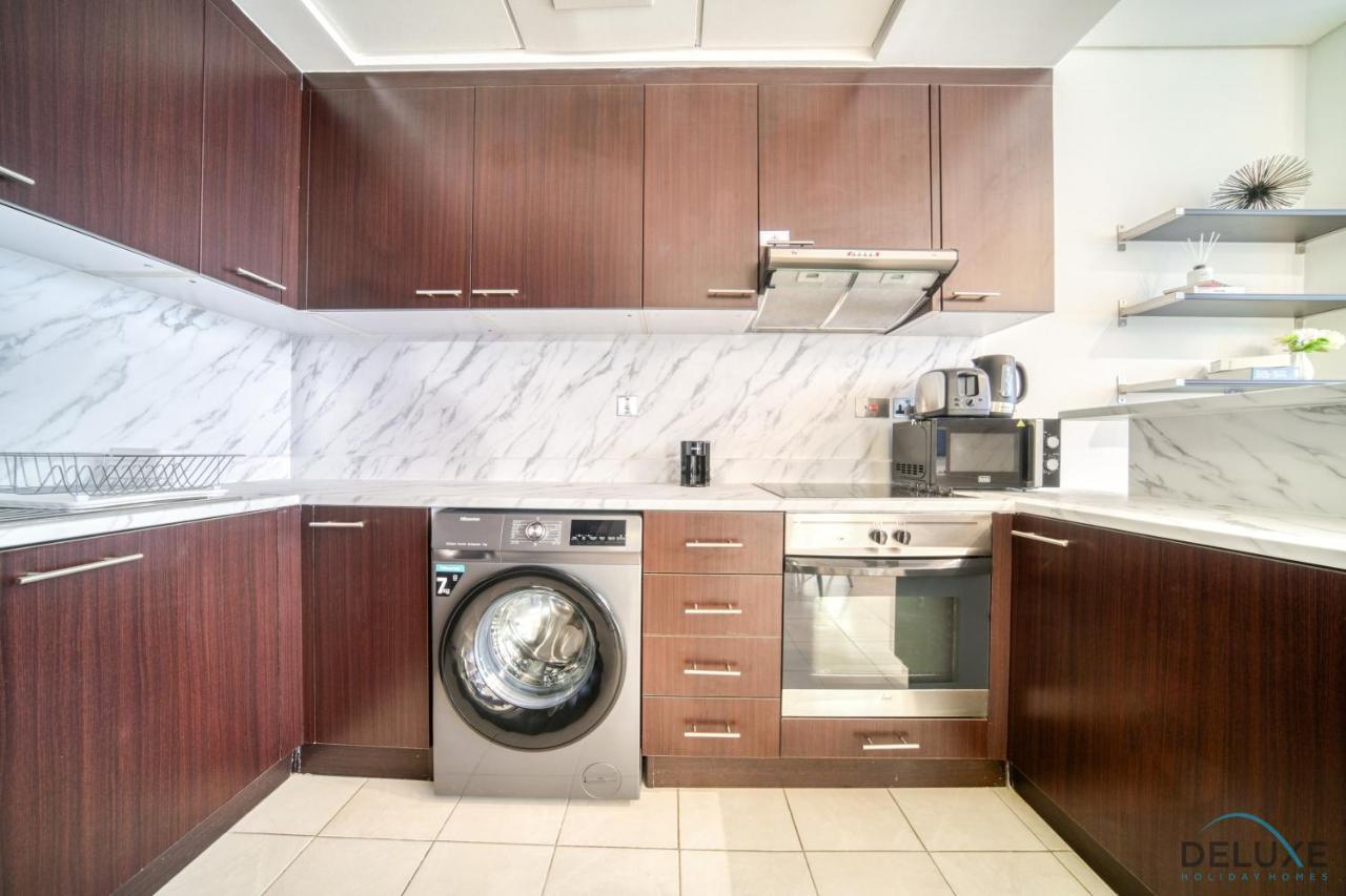 Limited Time Offer Stylish 1BR near to Metro by Deluxe Holiday Homes - 5