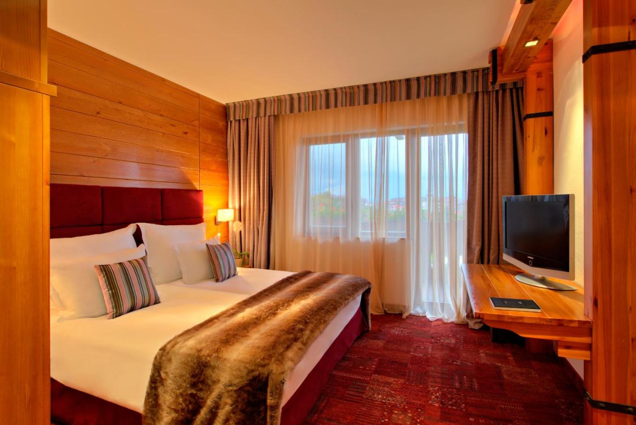 Kempinski Hotel Grand Arena Bansko photo