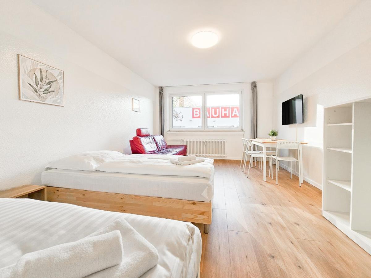 Tolstov Apartments - 2 or 3 Room Apartments - 15 Min zur Messe DUS & 10 Min Old Town DUS