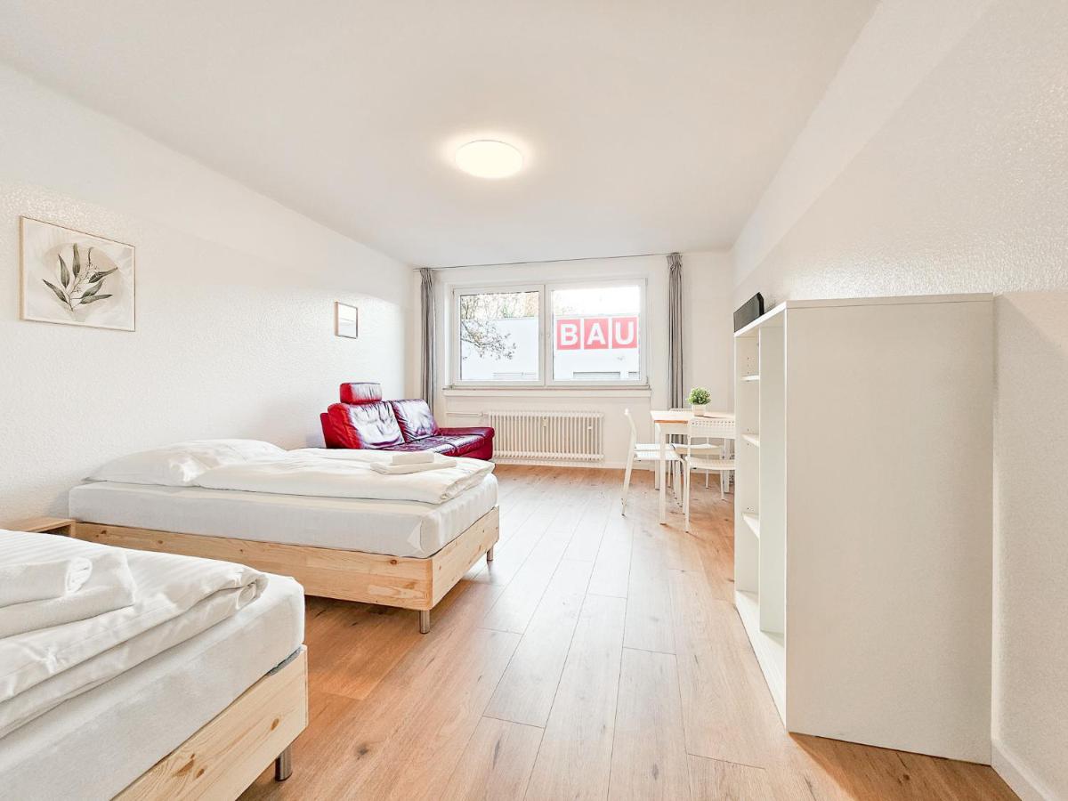 Tolstov Apartments - 2 or 3 Room Apartments - 15 Min zur Messe DUS & 10 Min Old Town DUS