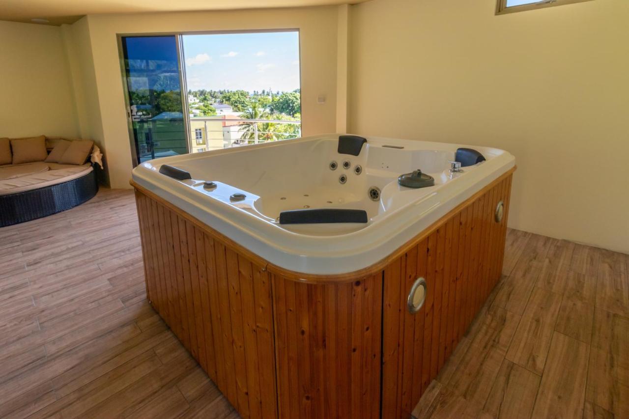 Blue Wave Hotel Maldives - Book FB a week gets a free excursion - 3