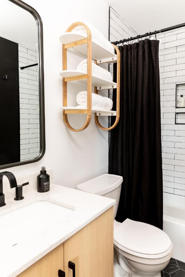 WALK to Downtown Broadway with Pool, Parking and Patio - 3