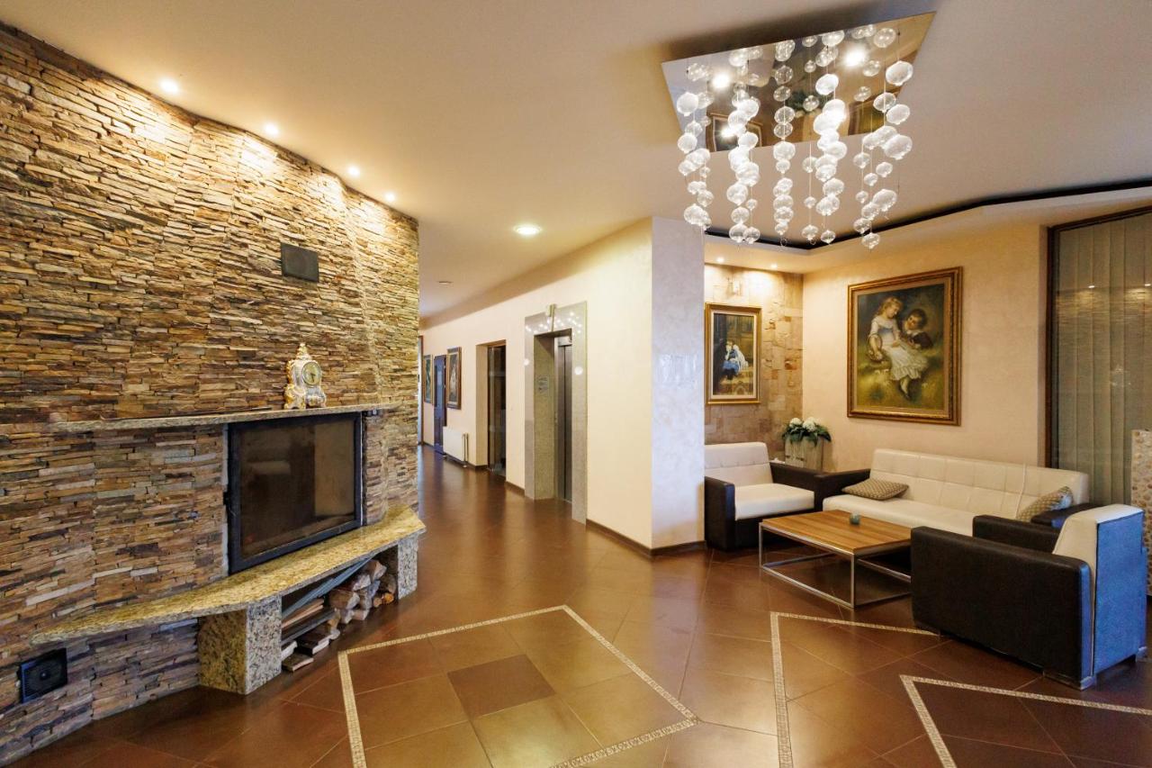 Green Wood Resort Apartments photo