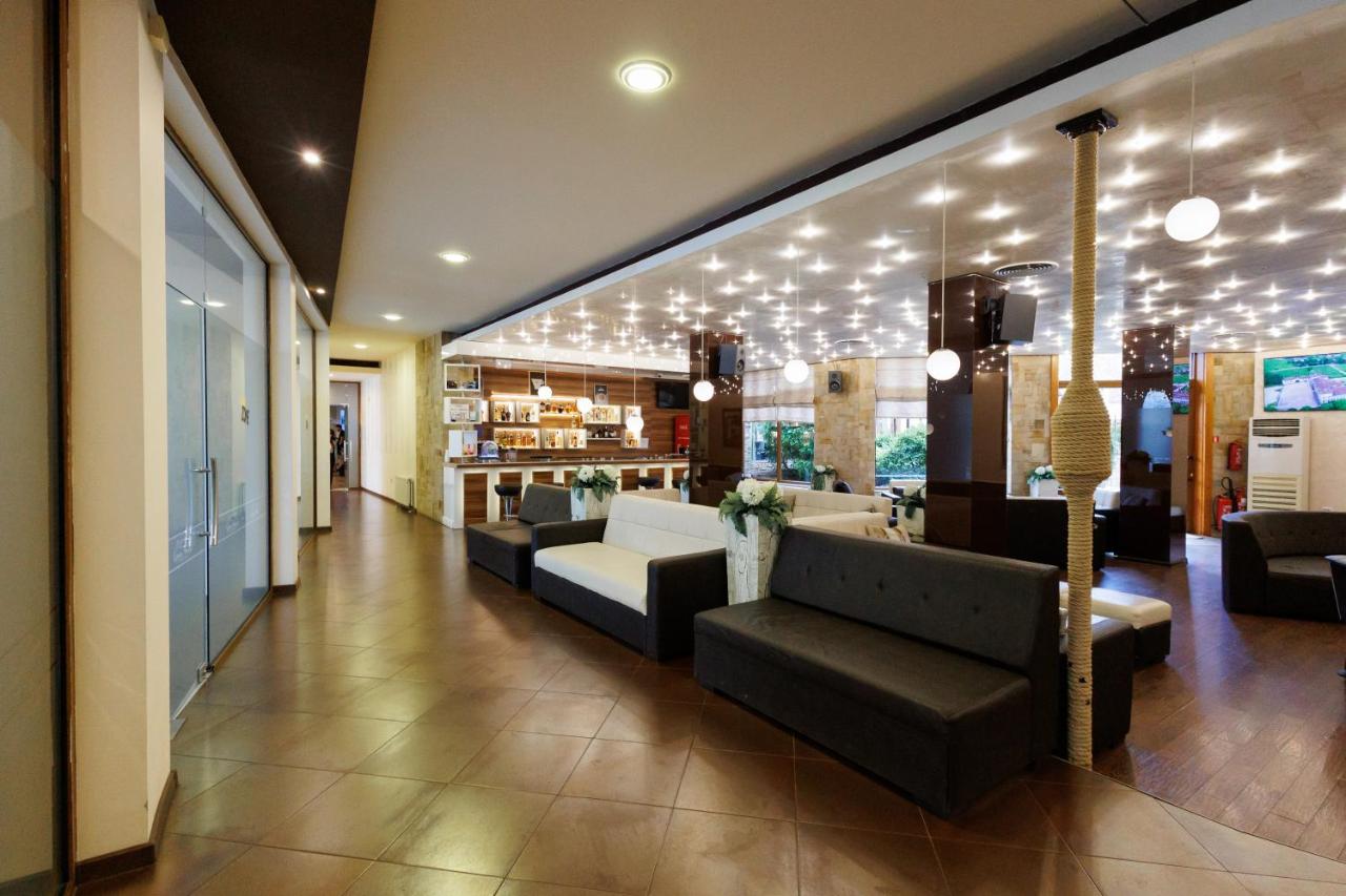 Green Wood Resort Apartments photo