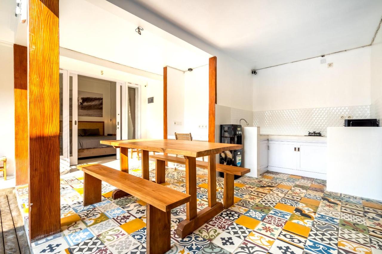 Lumturi House - Centrally Located - 5