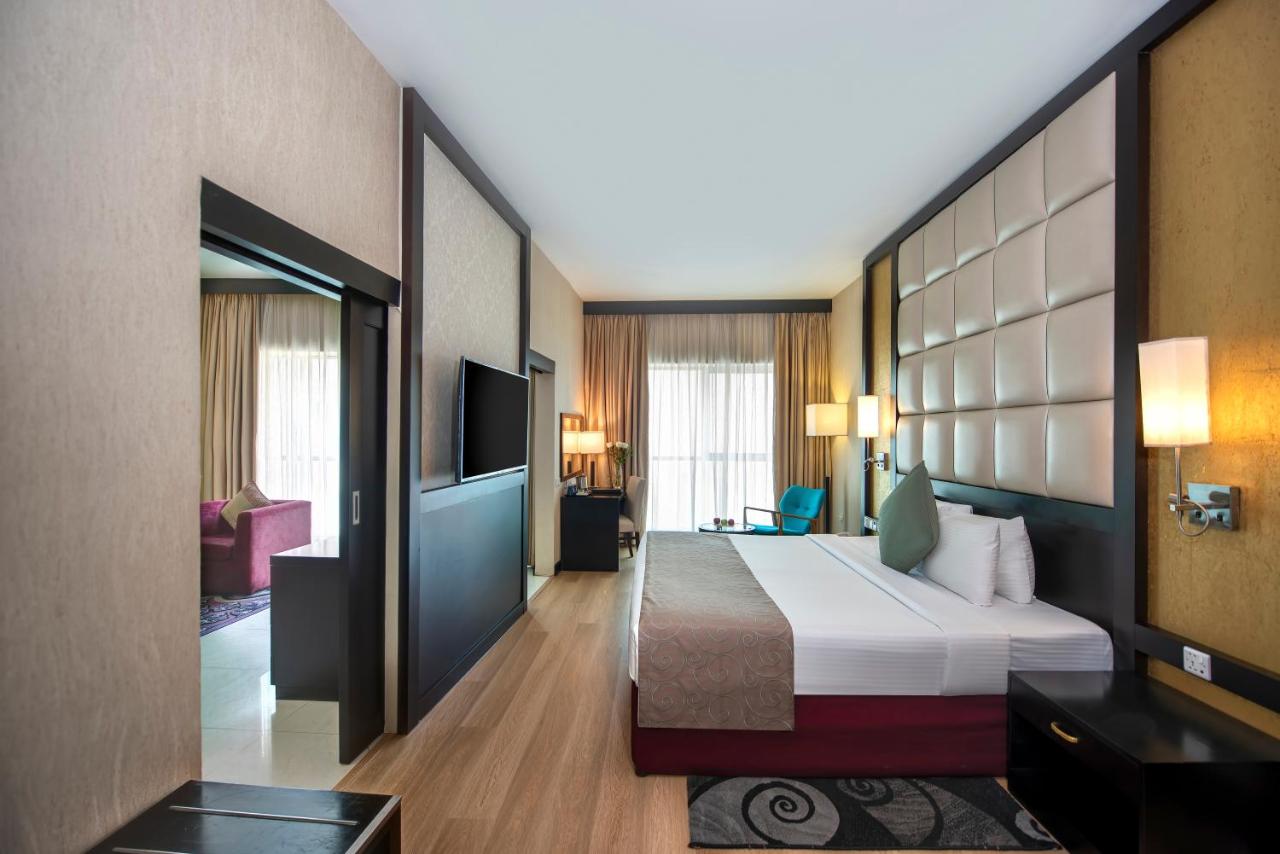 Grandeur Hotel Al Barsha photo