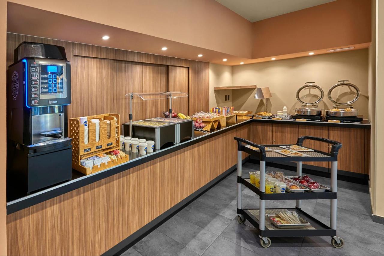 City Express Plus by Marriott Cabo San Lucas photo