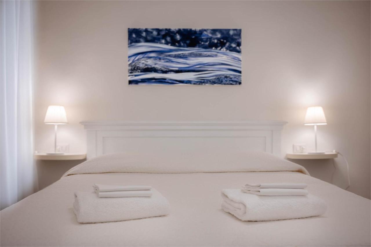 Art Novella Gallery - 4