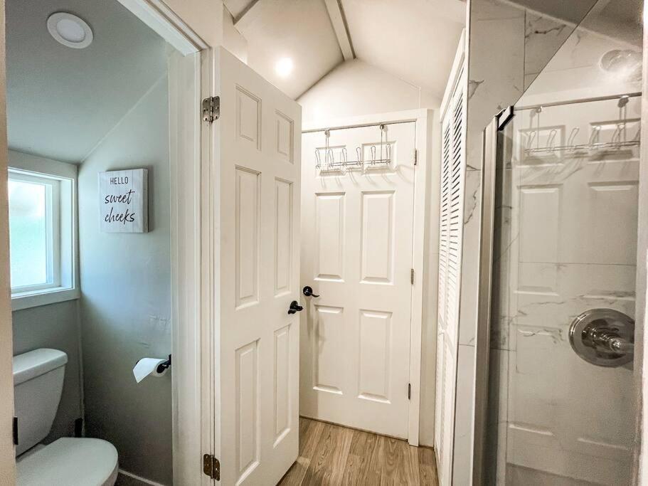 The. Cozy Cottage Motel — photo 19