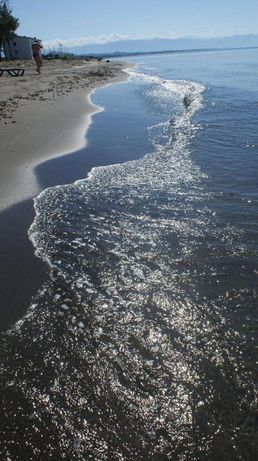Beach: Mana-Mana
