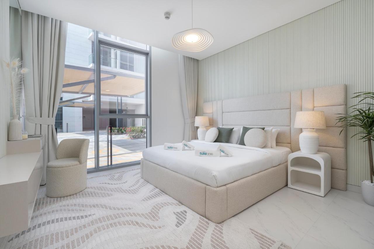 Crystal water lagoon living in District One - 2