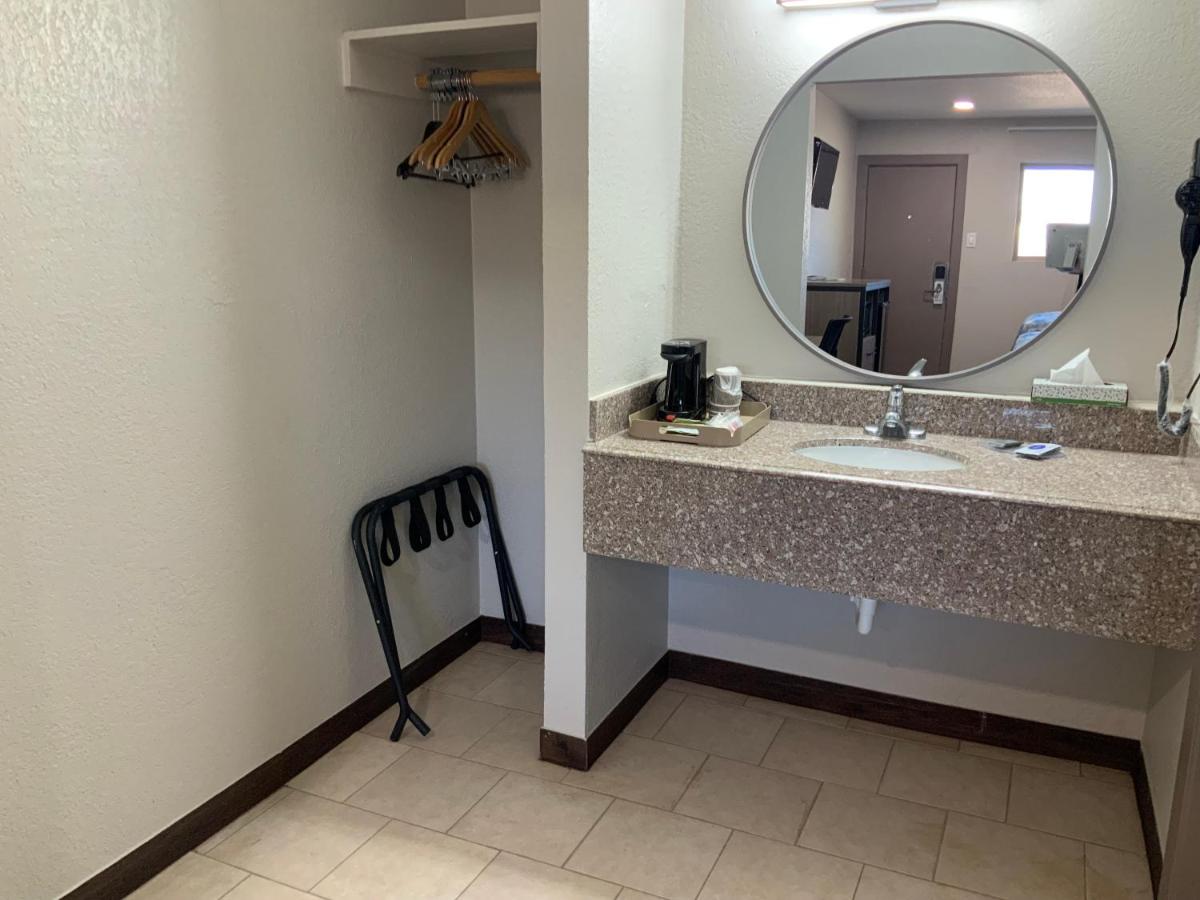 Value Lodge — photo 16