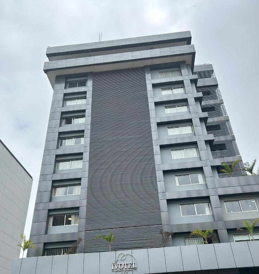 Hôtel Ivotel Abidjan photo