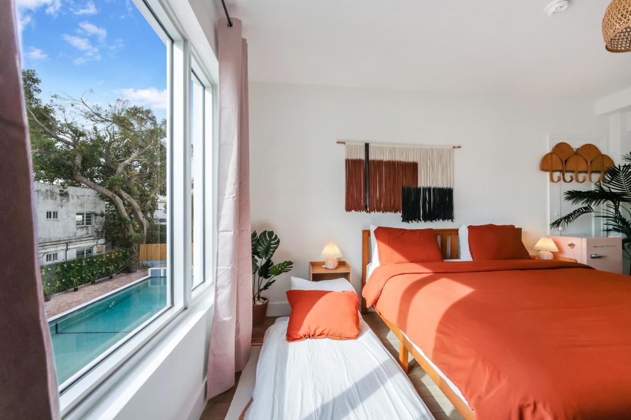 Tropics Hotel Miami Beach - 2