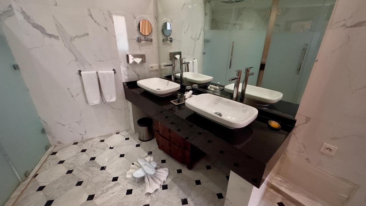 Sillage Palace Sky & Spa - 3