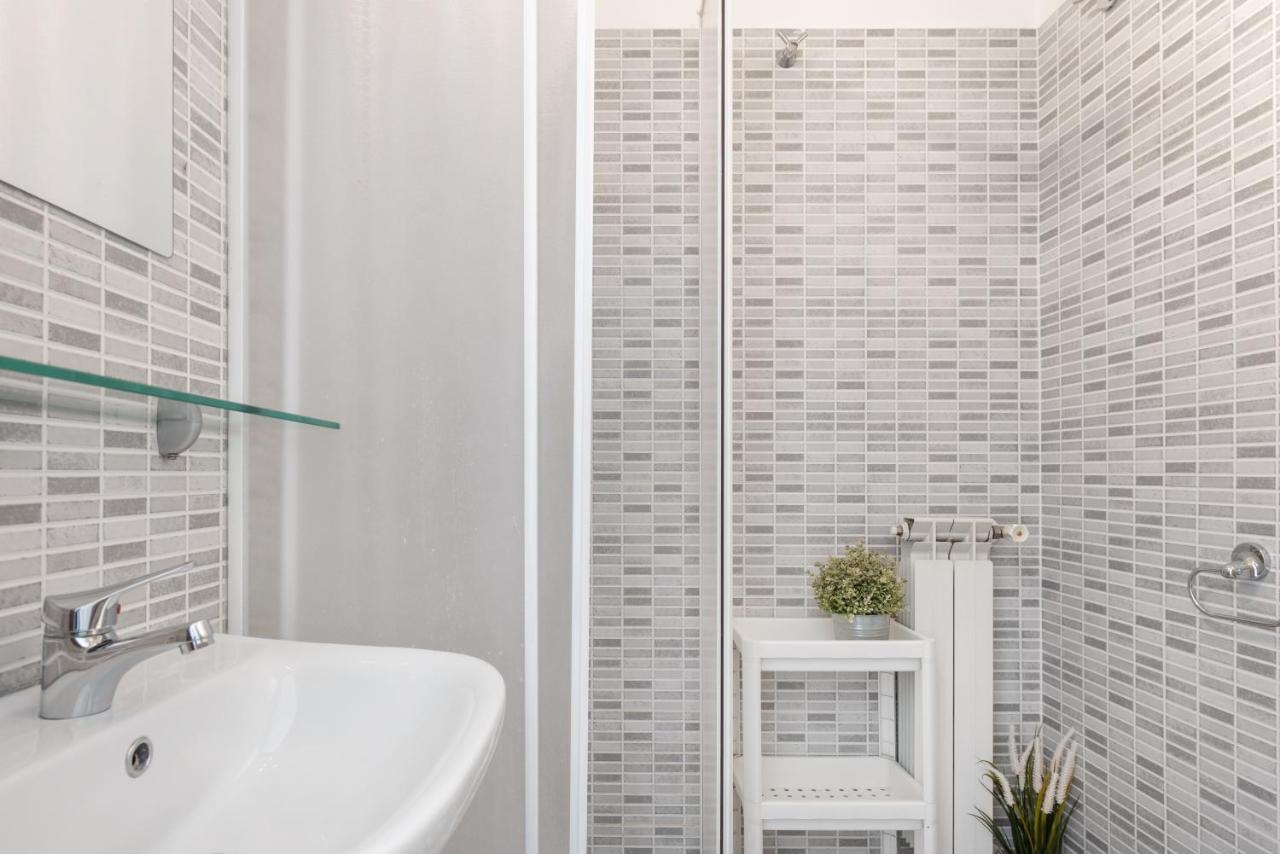 central little basic apartment - 3