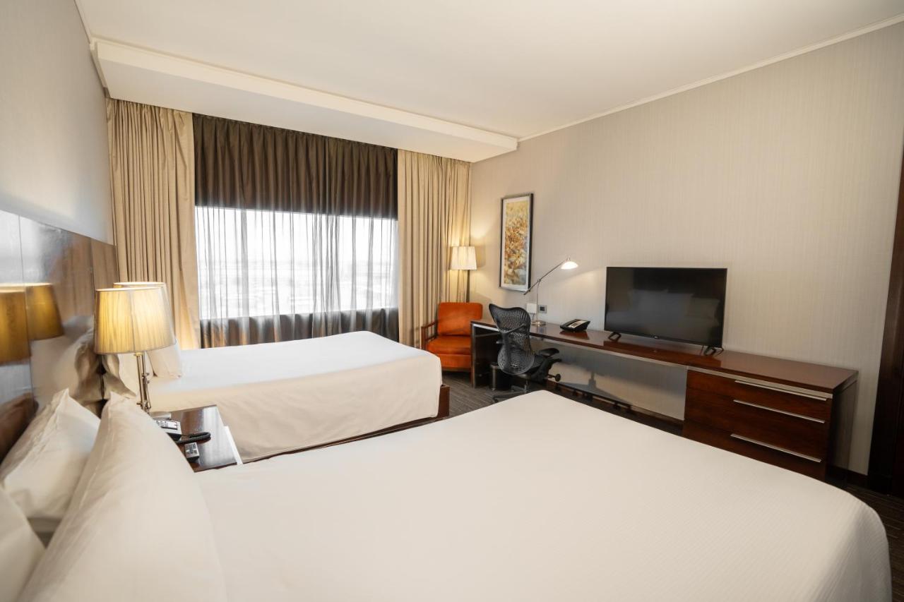 Hilton Garden Inn Santiago Airport photo