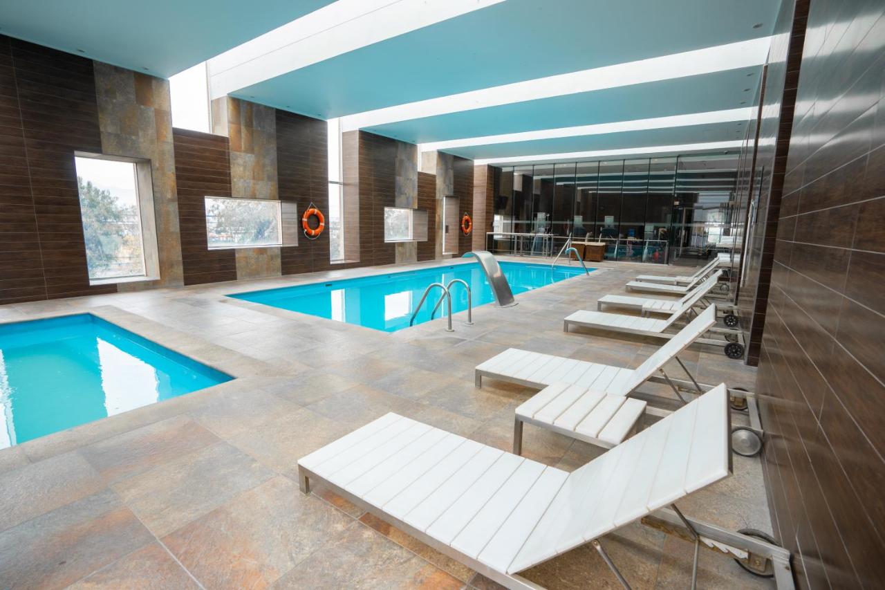 Hilton Garden Inn Santiago Airport photo