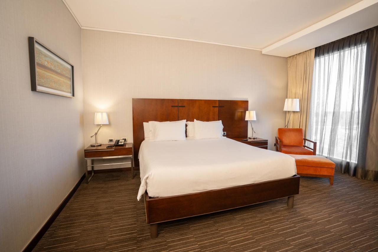 Hilton Garden Inn Santiago Airport photo