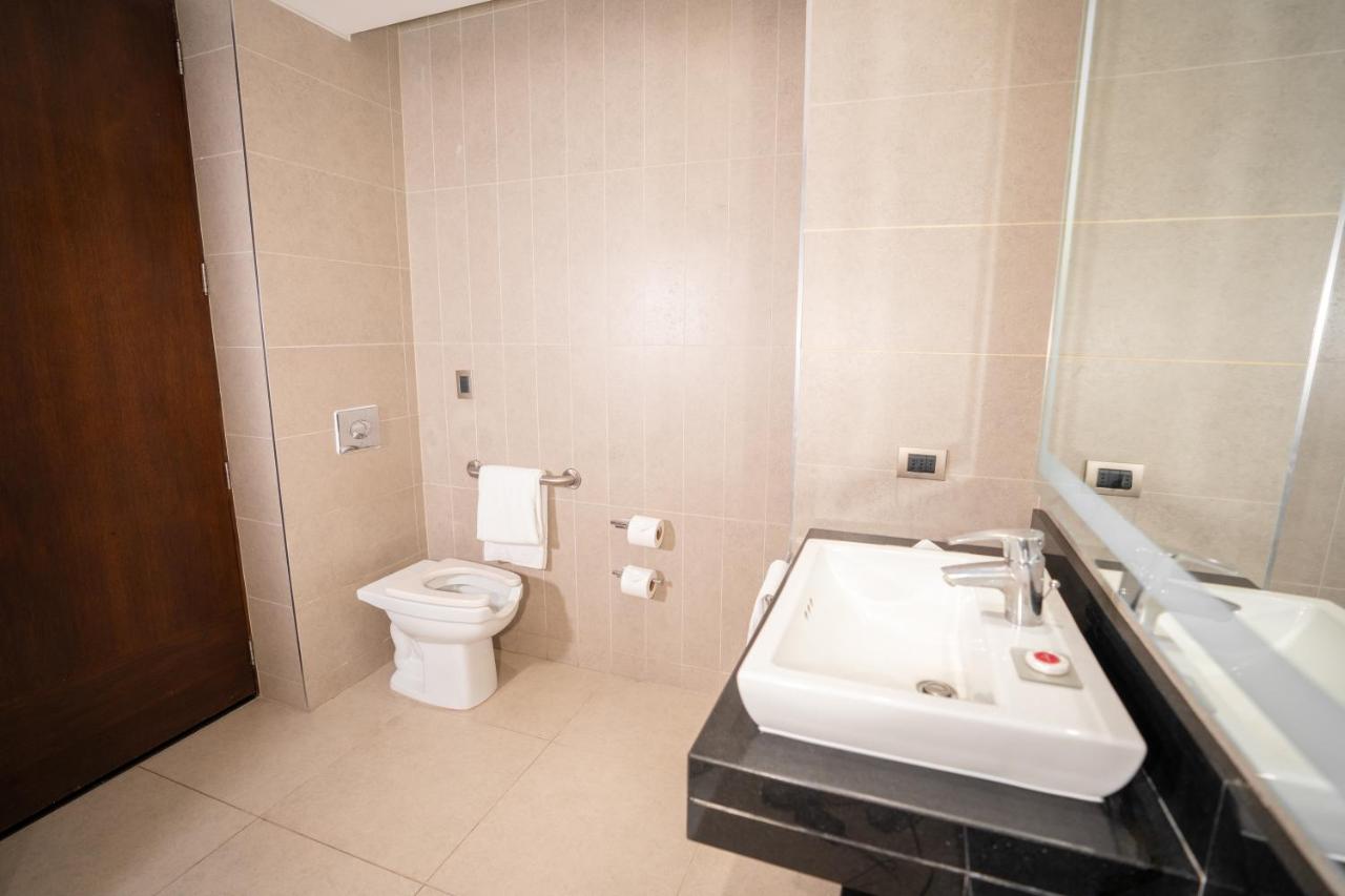 Hilton Garden Inn Santiago Airport photo