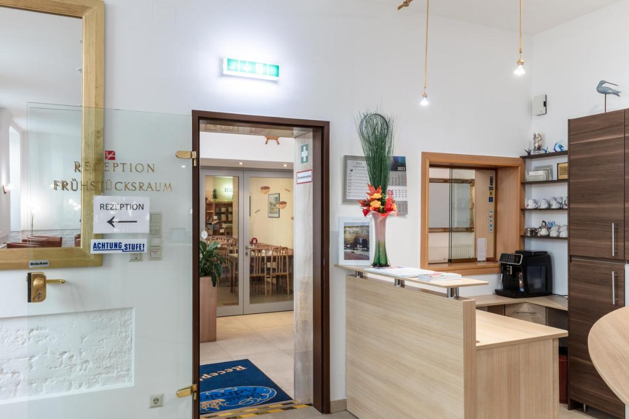 Hotel Admiral photo